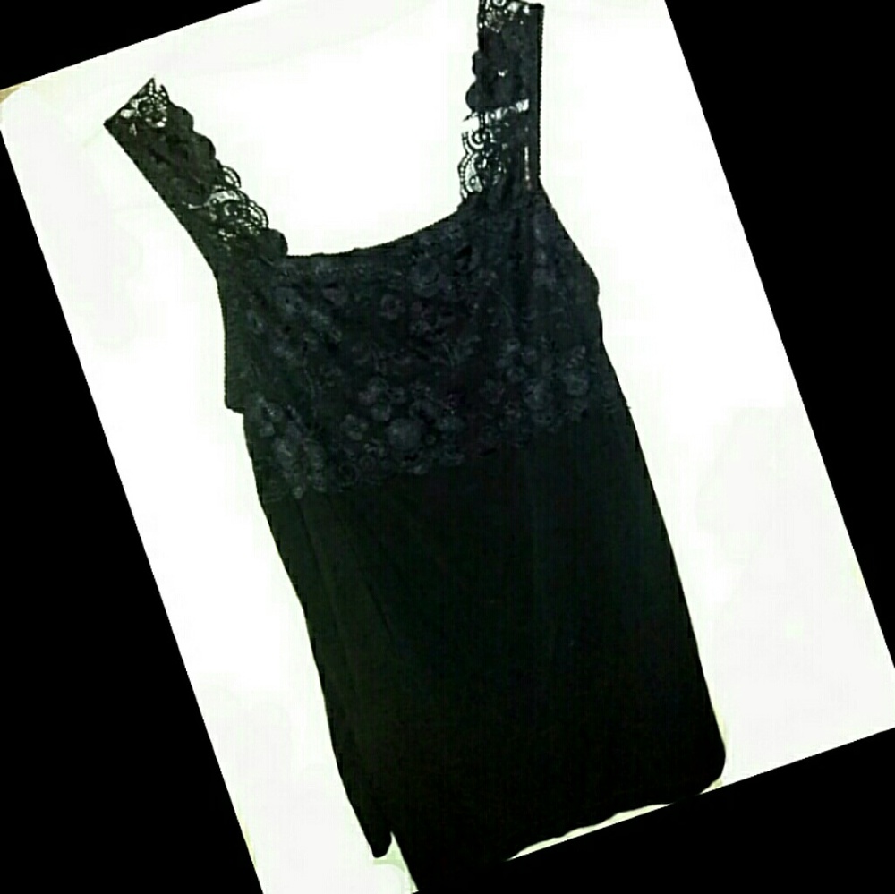 Cute Daisy Fuentes Tank Size S
